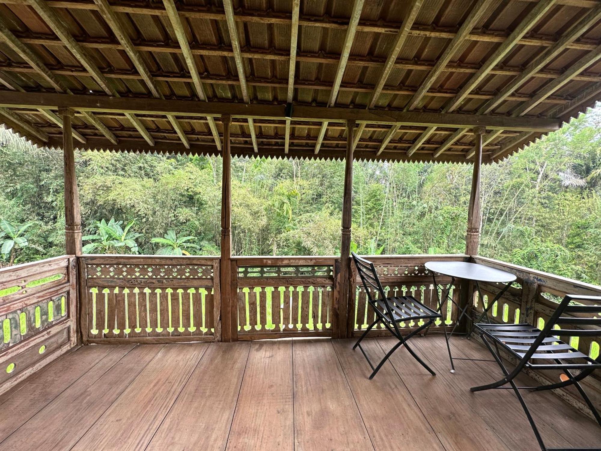 Oemah Tepi Sawah Villa Джатилувих Екстериор снимка