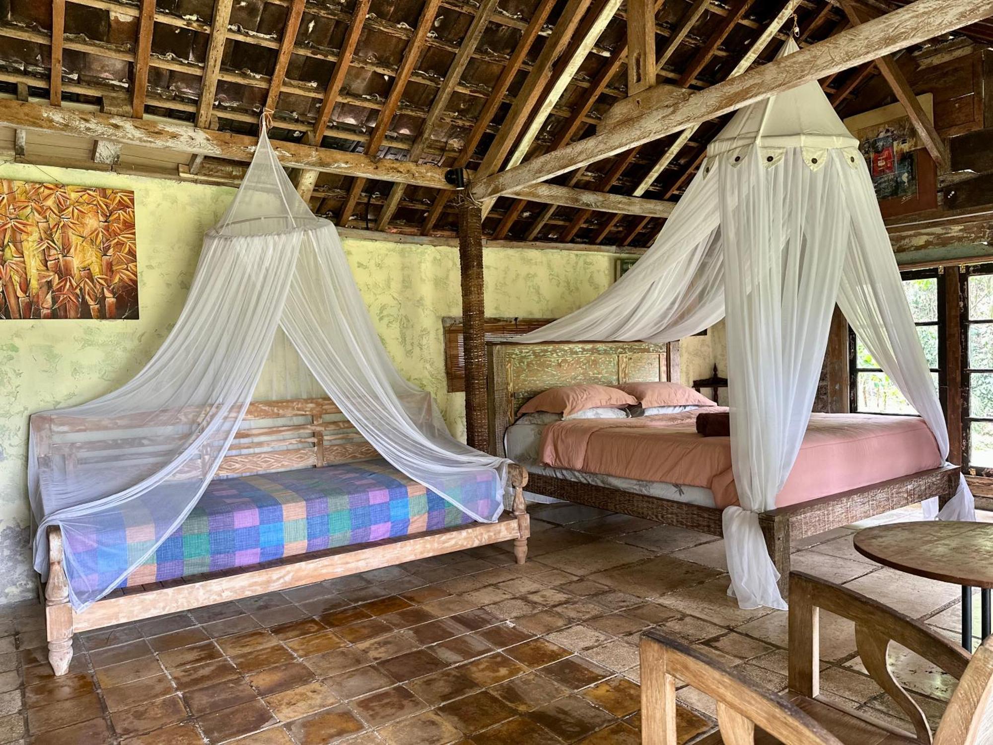 Oemah Tepi Sawah Villa Джатилувих Екстериор снимка
