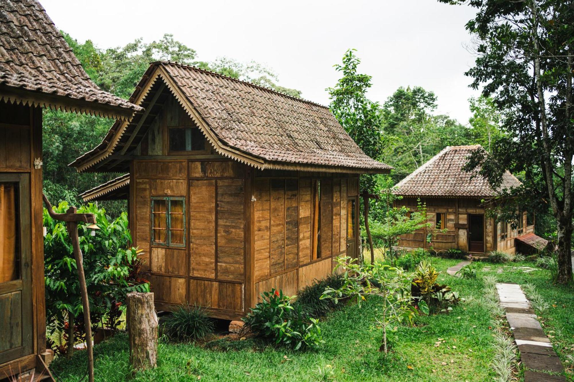 Oemah Tepi Sawah Villa Джатилувих Екстериор снимка
